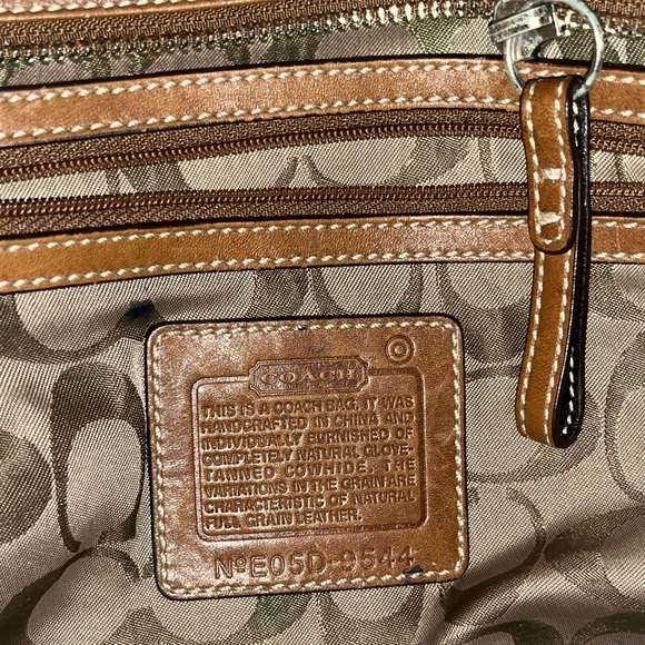 Vintage Coach 9544 Soho Leather Tote - Picture 9 of 10